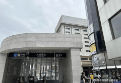 产权登记费8/套延中绿地（步行15分钟）：位于人